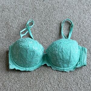 Victoria's Secret Mint Lace Push-Up Bra